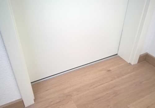 Ausbauhaus Innentüren setzen Ausbauhaus Innentüren setzen