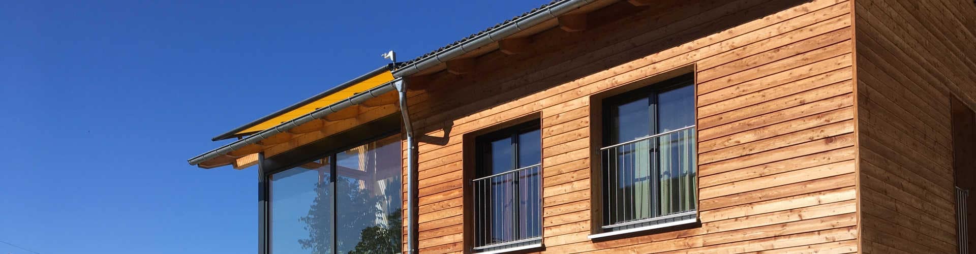 Holzhaus mit Lärche-Fassade