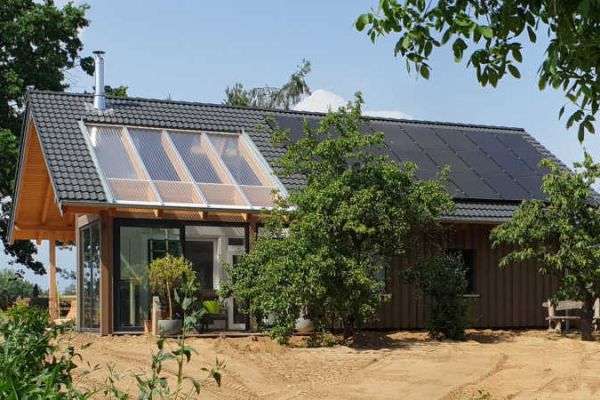 bio-solar-haus-bungalow-holzhaus-14922-jpg6BA339EC-63D0-85C8-E220-0763A2C6E99F.jpeg